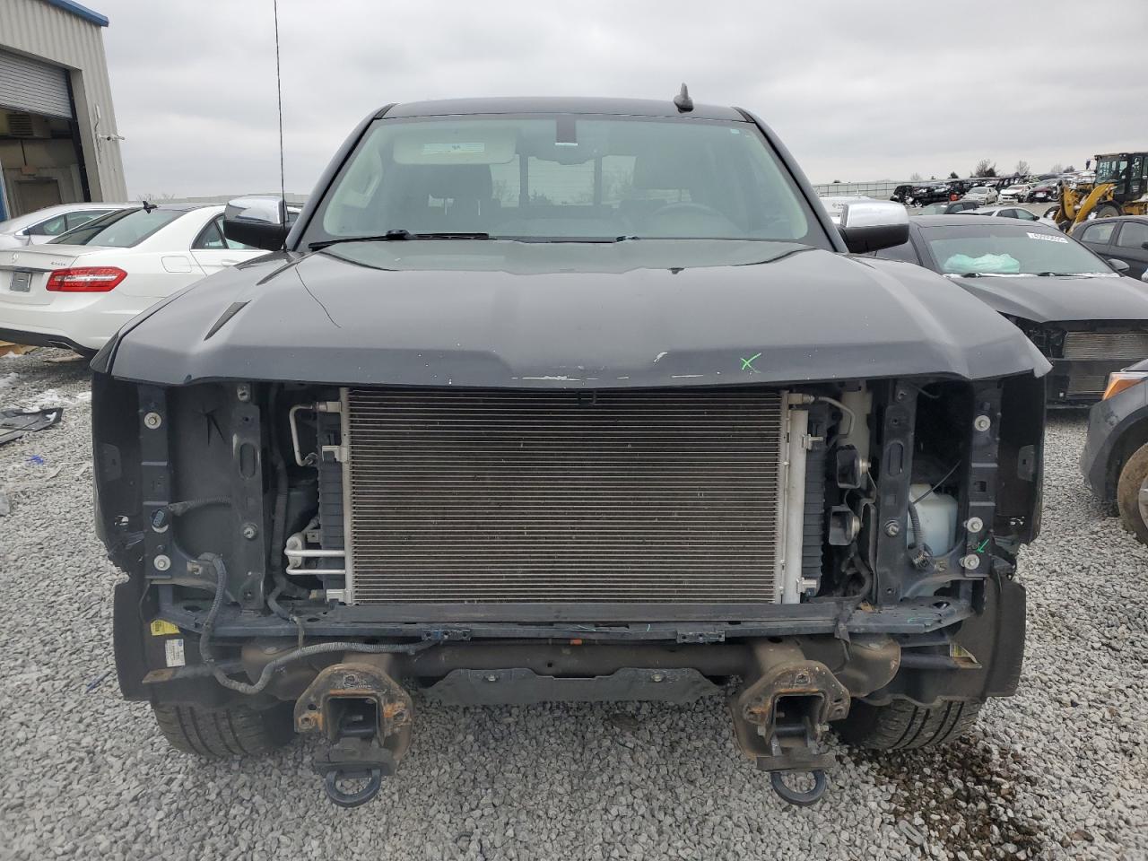 2015 Chevrolet Silverado - Image 5