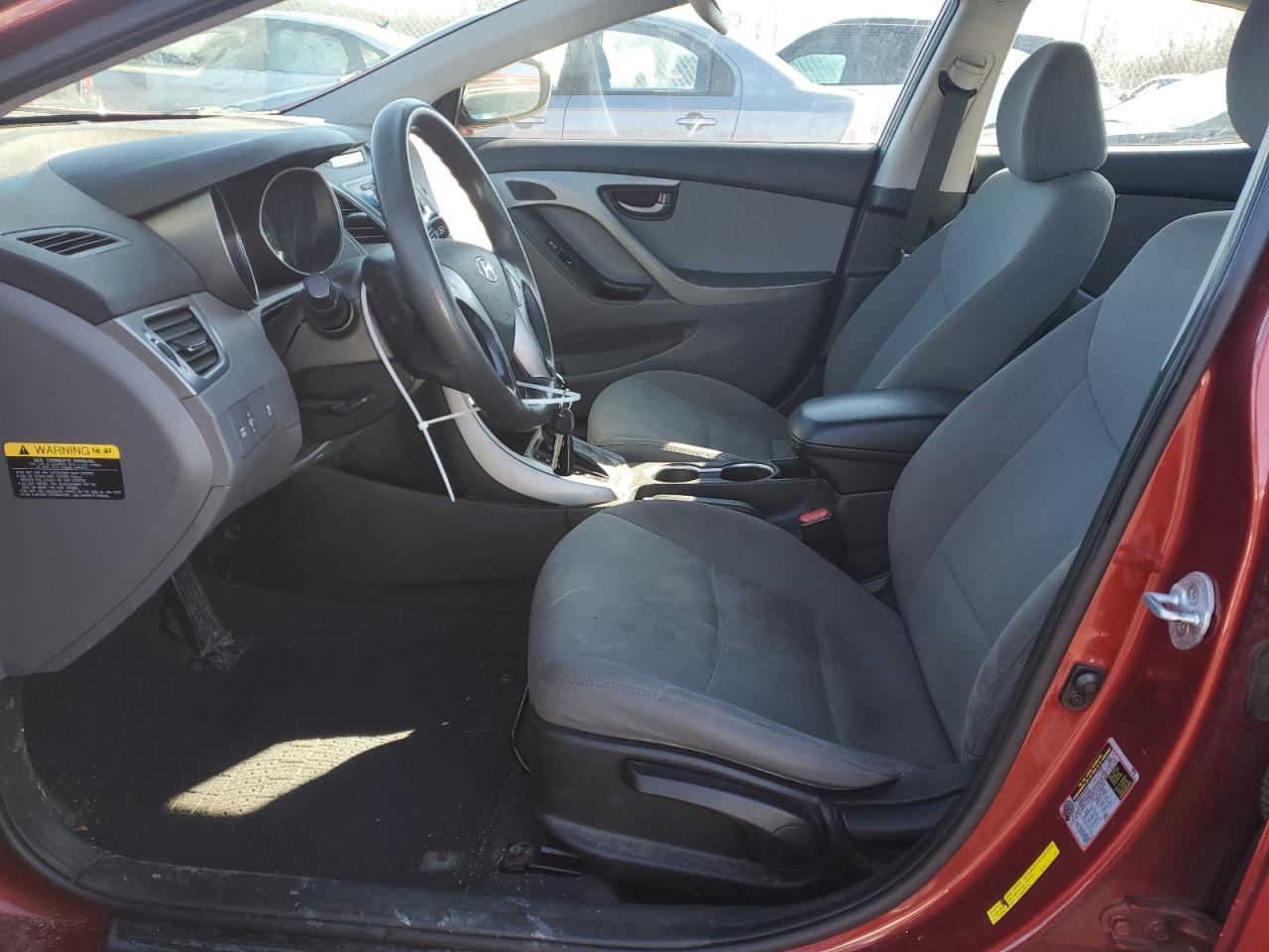 2014 Hyundai Elantra - Image 7