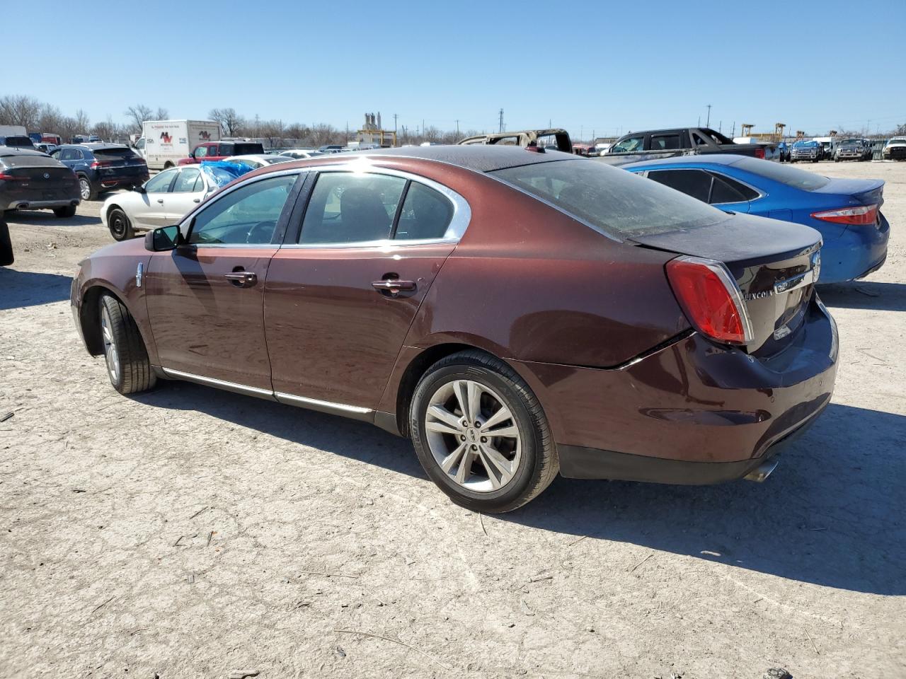 2010 Lincoln MKS - Image 2