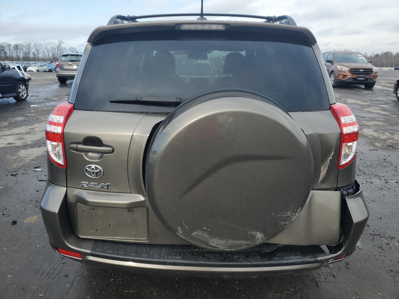 2012 Toyota RAV 4 - Image 6