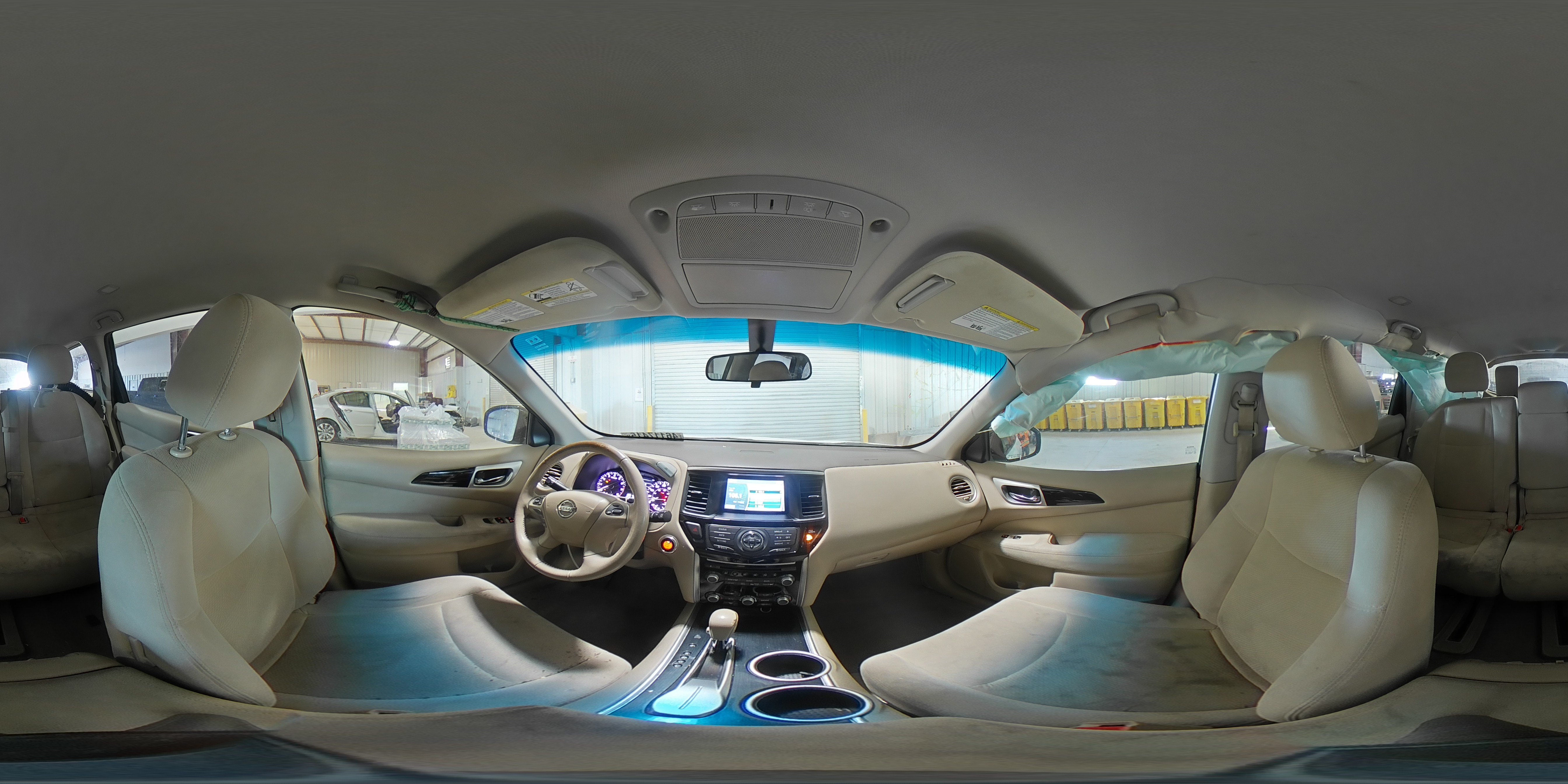 2014 Nissan Pathfinder - Image 14