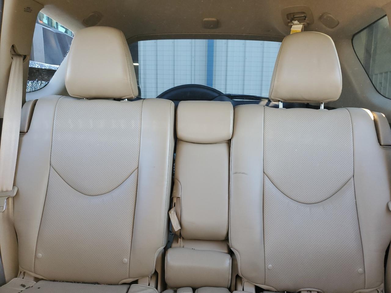 2012 Toyota RAV 4 - Image 10