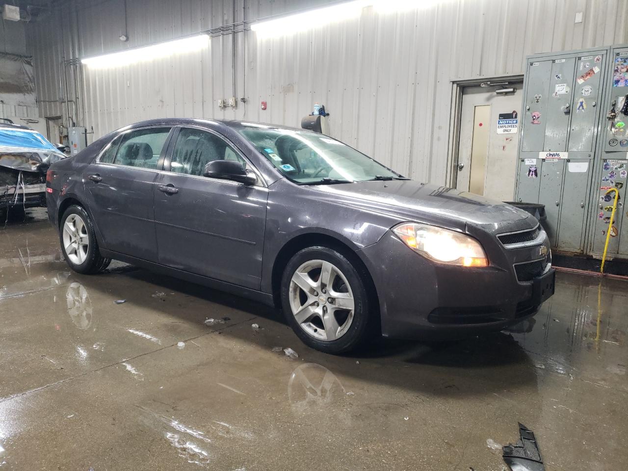 2010 Chevrolet Malibu - Image 4