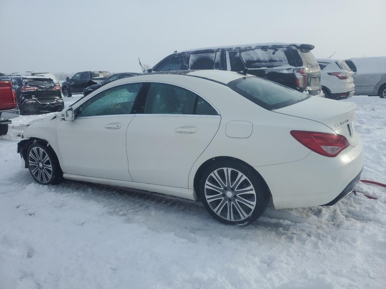 2017 Mercedes-Benz CLA-klasse - Image 2