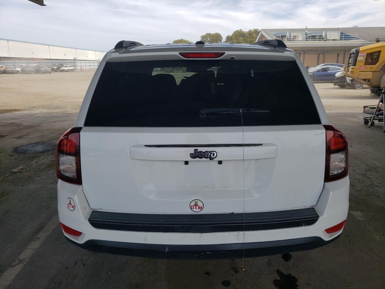 2016 Jeep Compass - Image 6