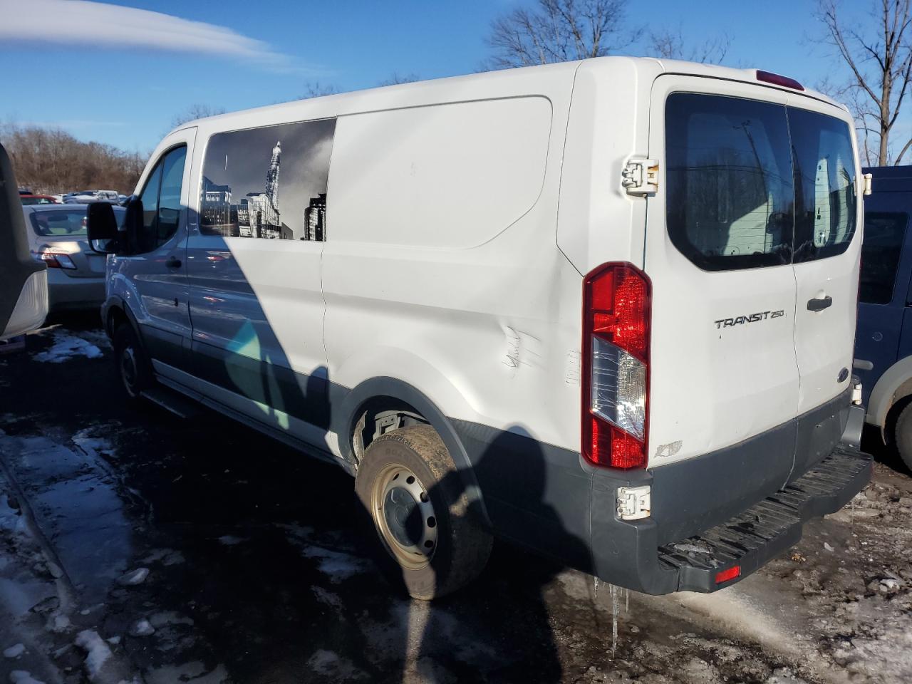 2015 Ford Transit - Image 2