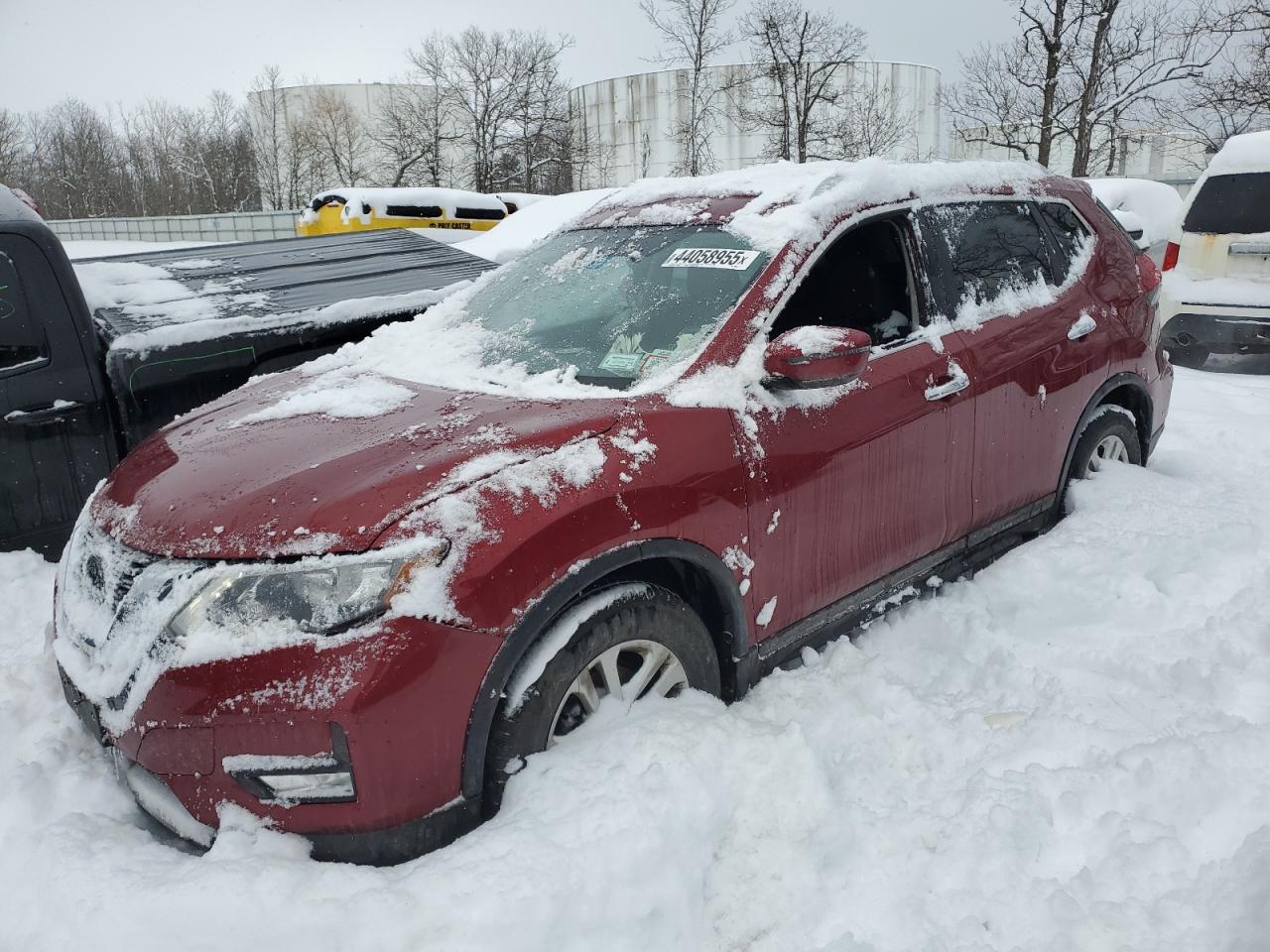 2018 Nissan Rogue - Image 1