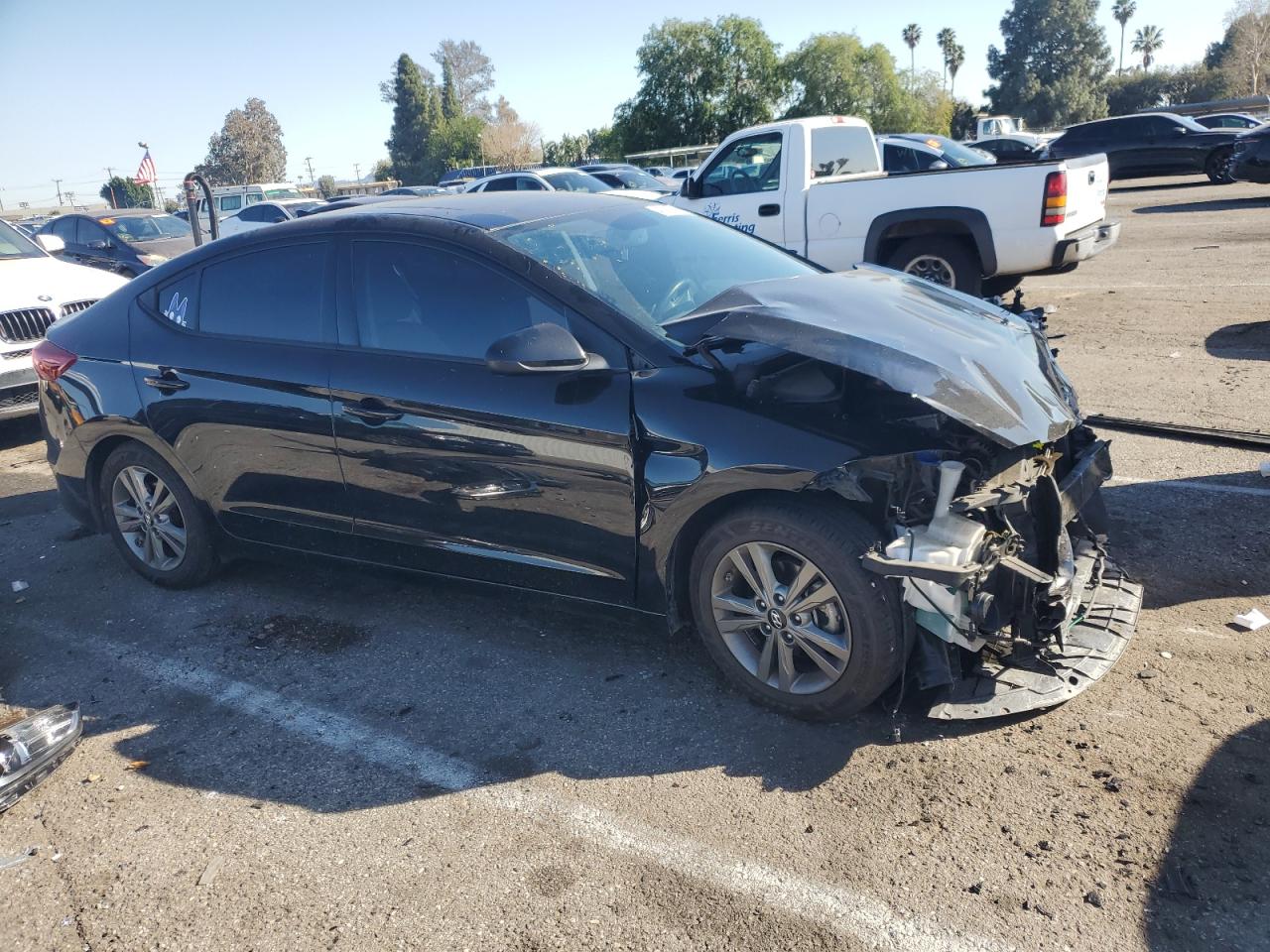 2018 Hyundai Elantra - Image 4
