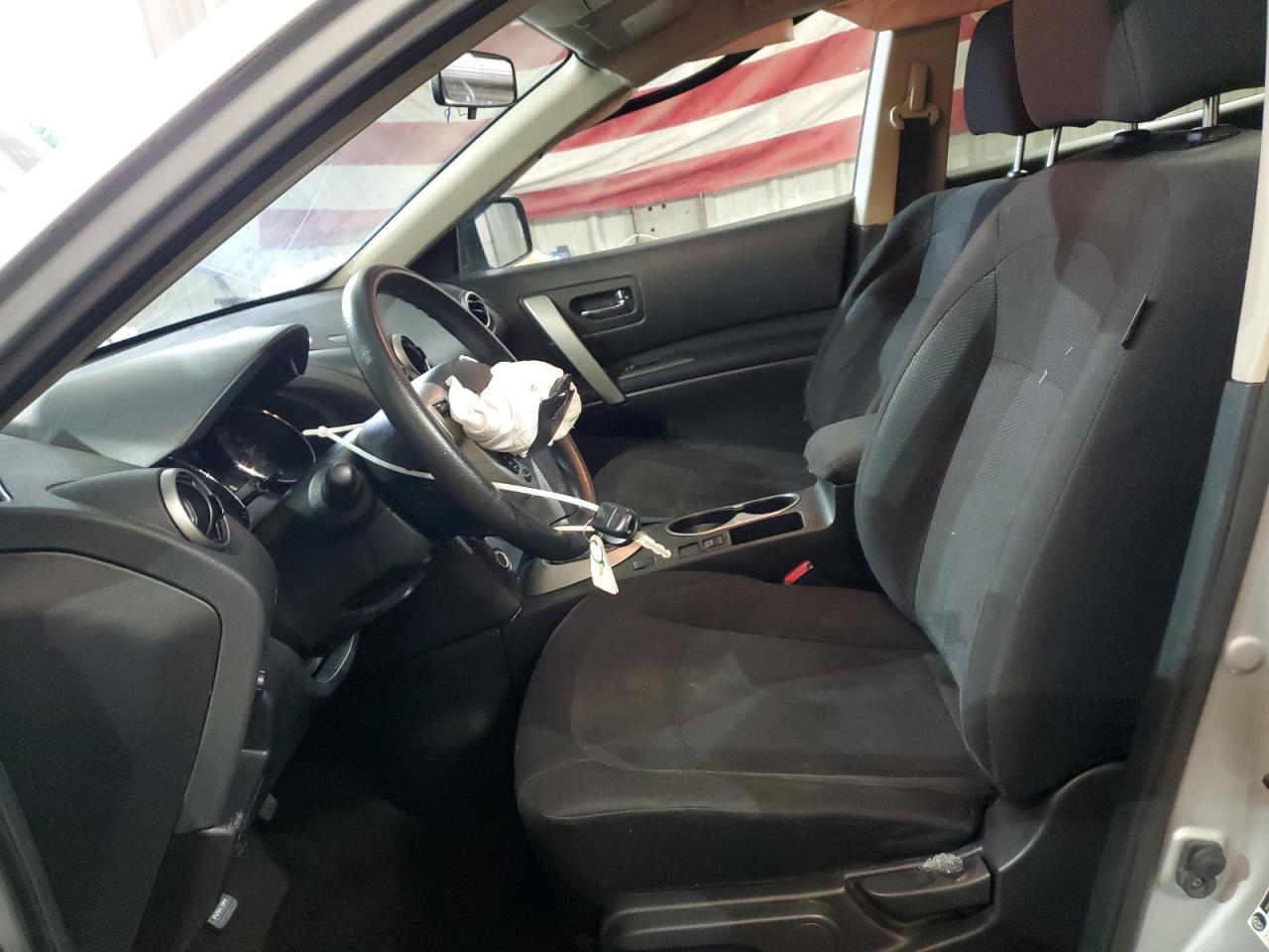 2015 Nissan Rogue - Image 7