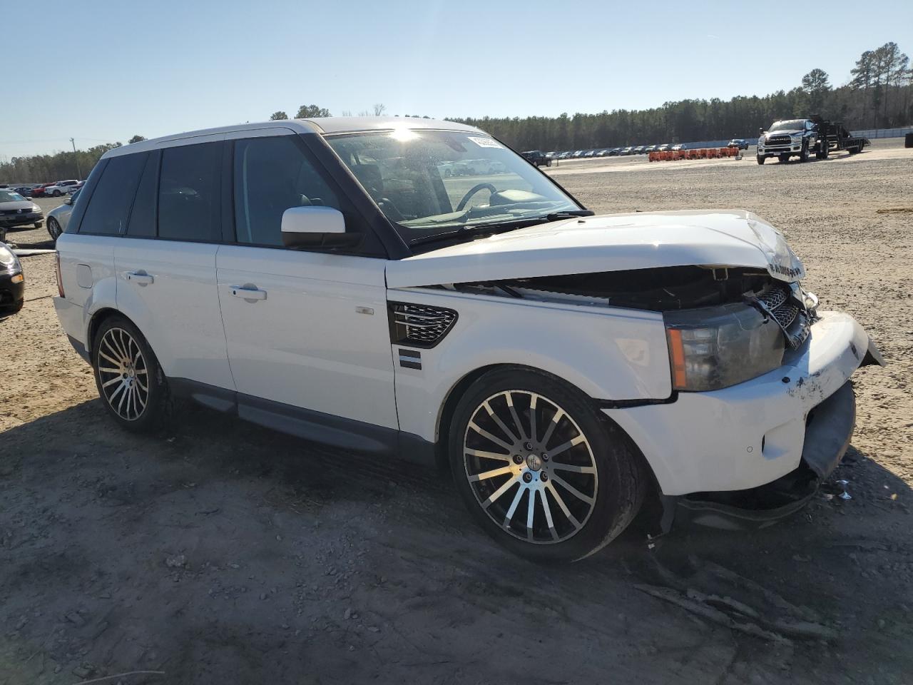 2013 Land Rover Range Rover - Image 4