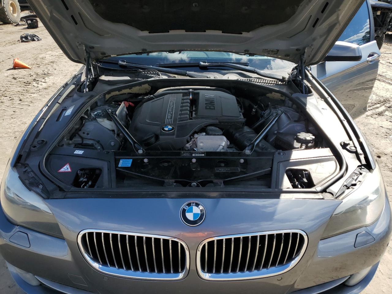 2011 BMW 5er - Image 12