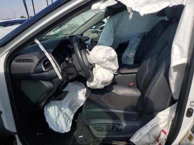  TOYOTA CAMRY 2022 White