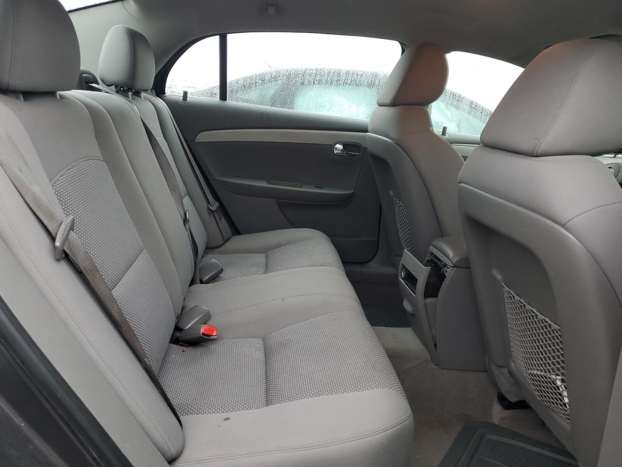 2011 Chevrolet Malibu - Image 10