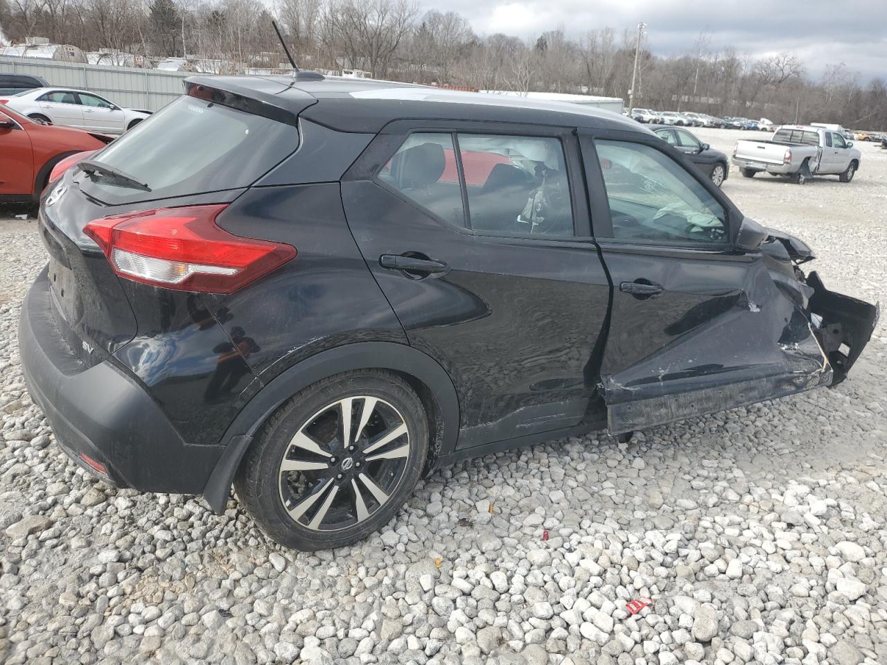 2018 Nissan Kicks - Image 3