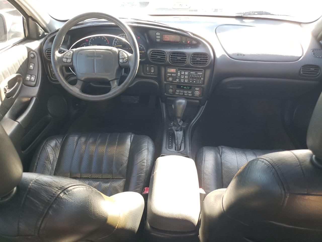 1998 Pontiac Grand Prix - Image 8