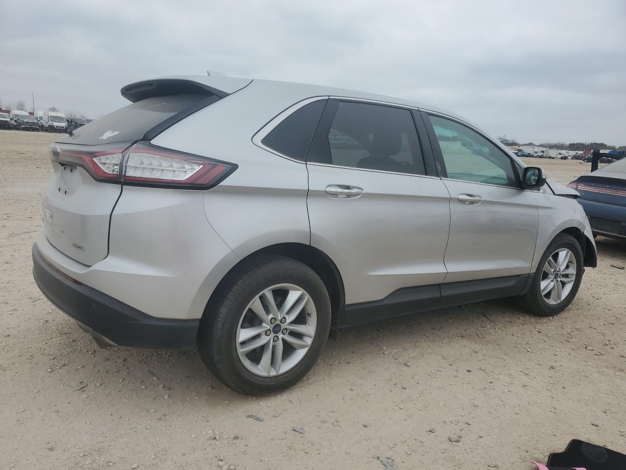 2015 Ford Edge - Image 3