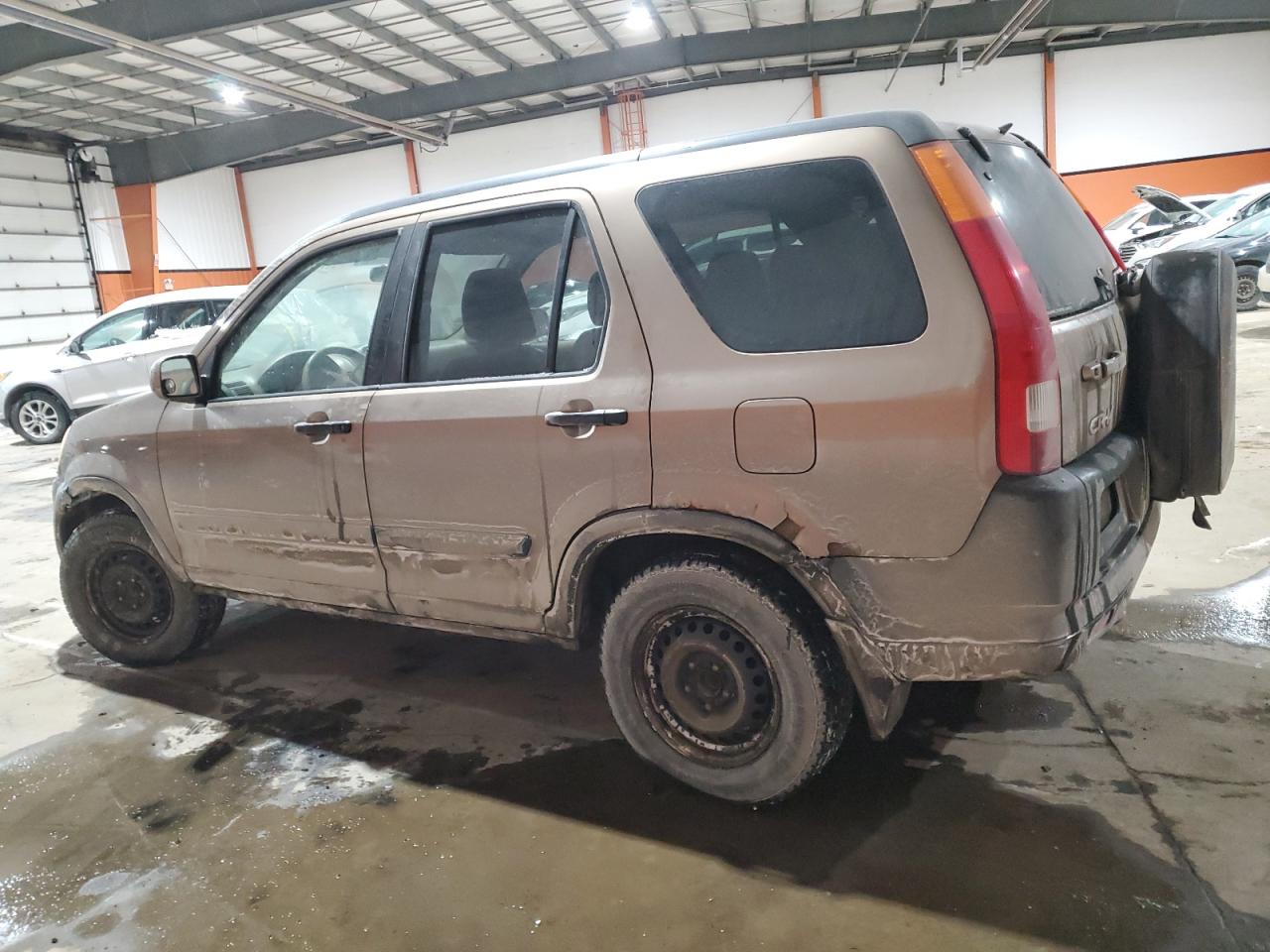2004 Honda CR-V - Image 2