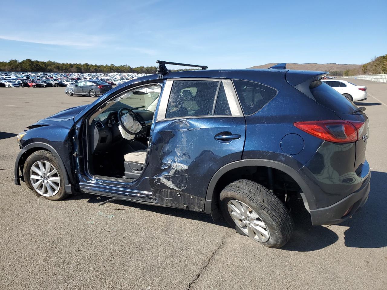 2016 Mazda CX-5 - Image 2