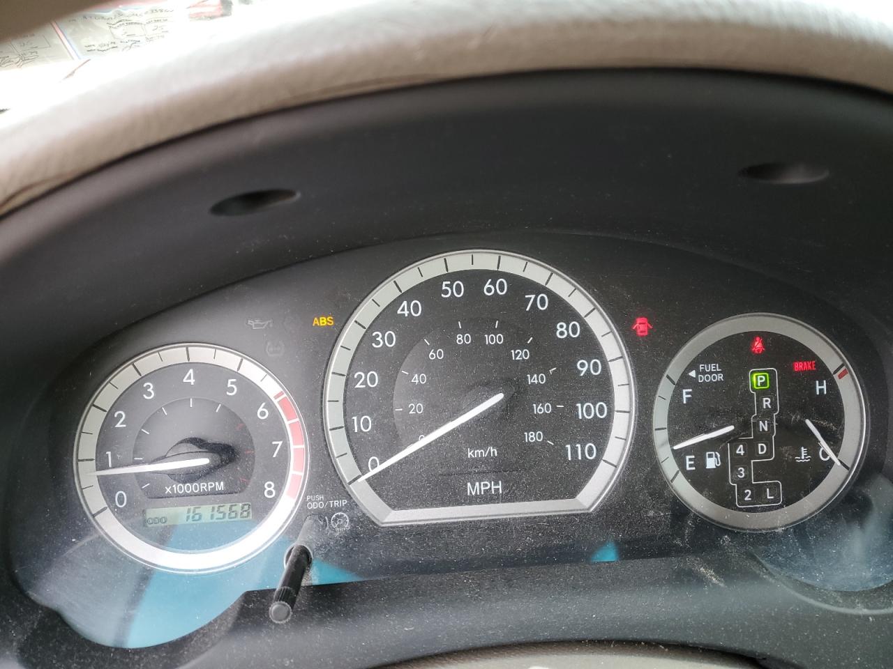 2004 Toyota Sienna - Image 9