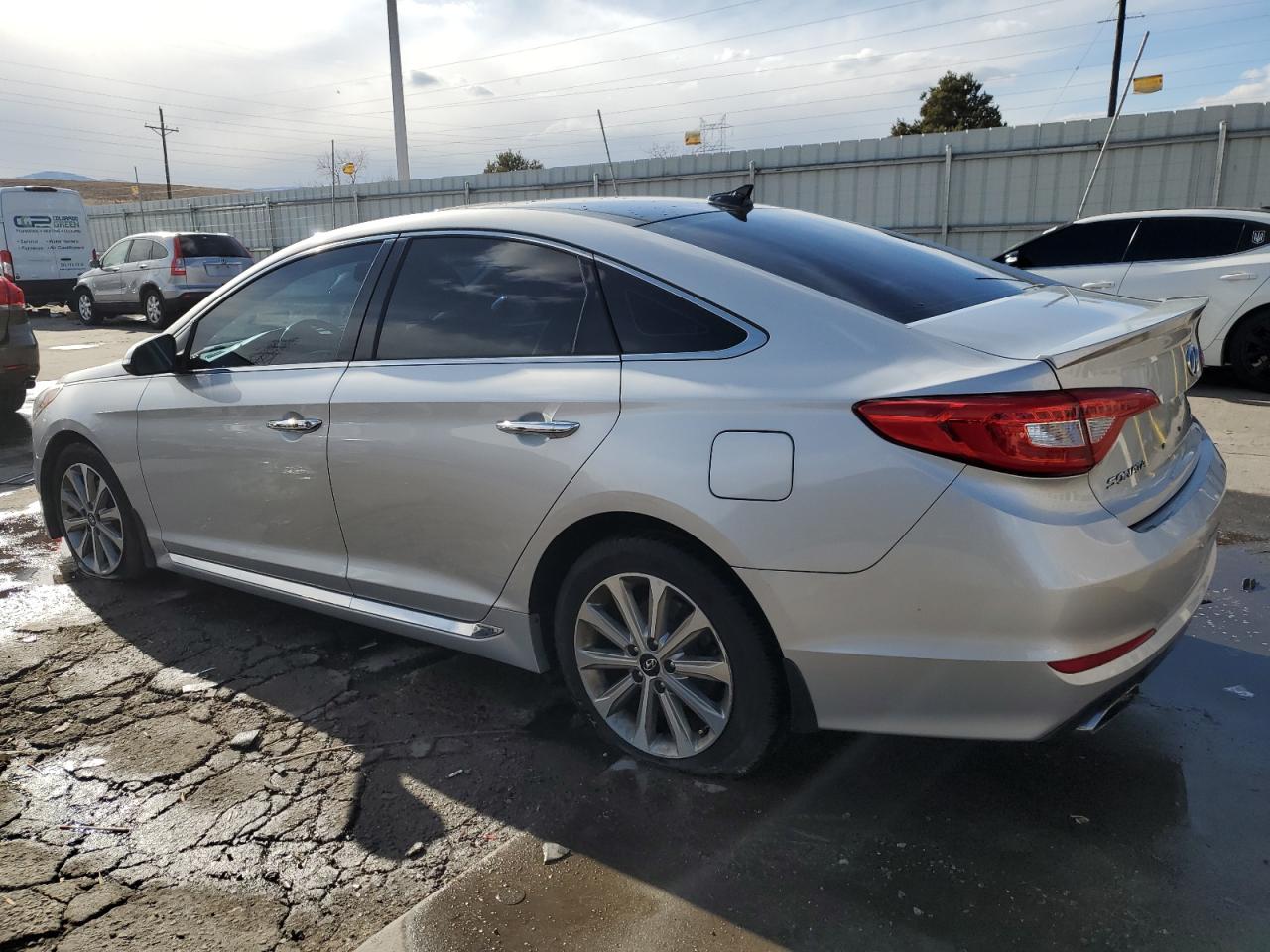 2016 Hyundai Sonata - Image 2