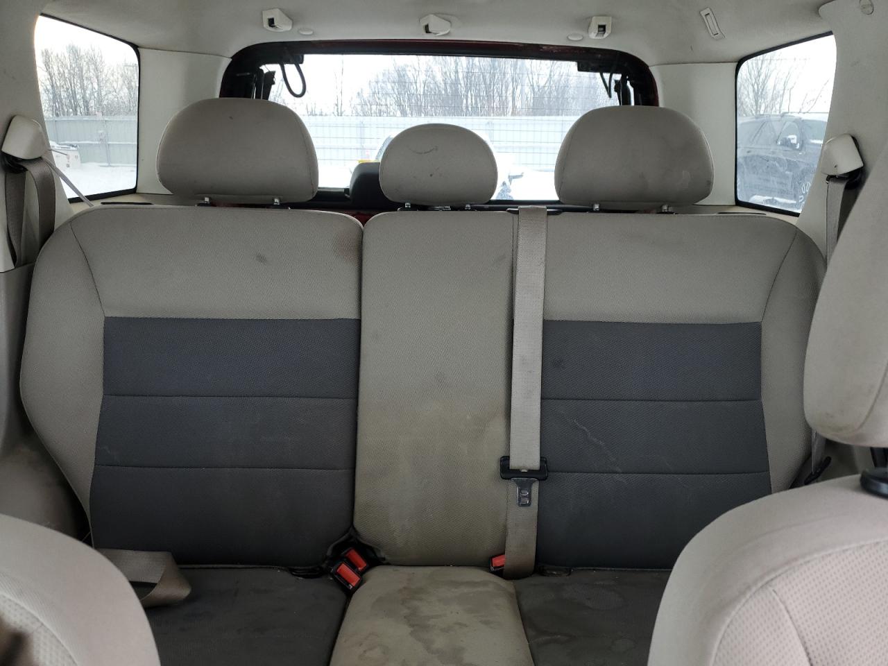 2008 Ford Escape - Image 10