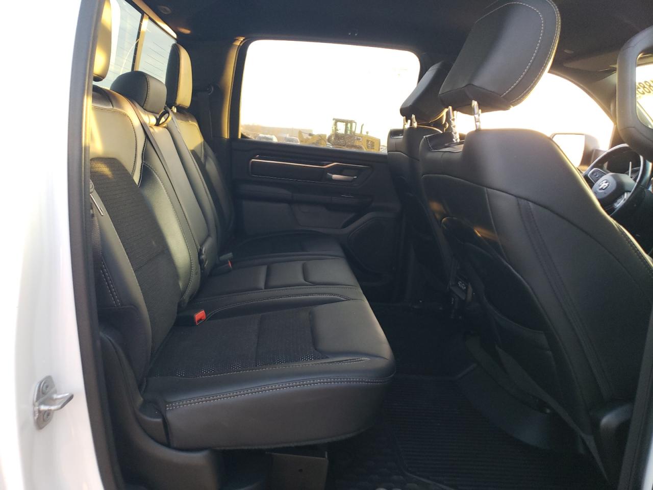 2020 RAM 1500 - Image 10