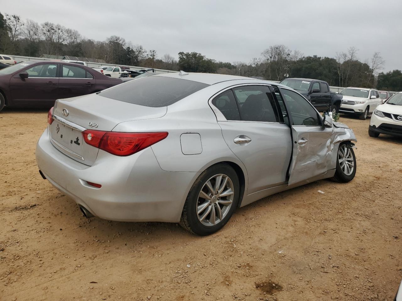 2014 Infiniti Q50 - Image 3