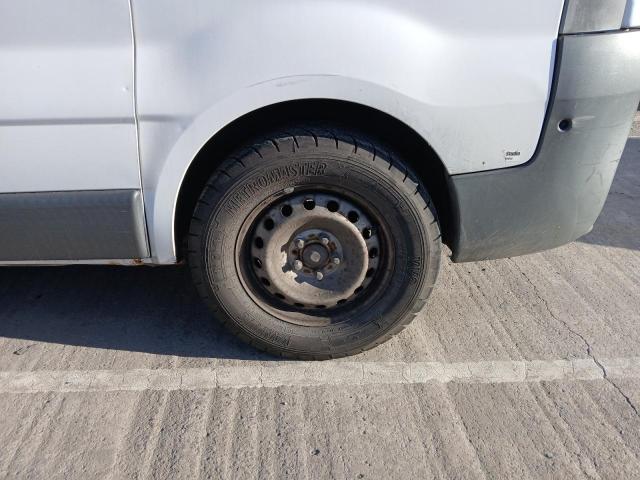 2007 VAUXHALL VIVARO 270