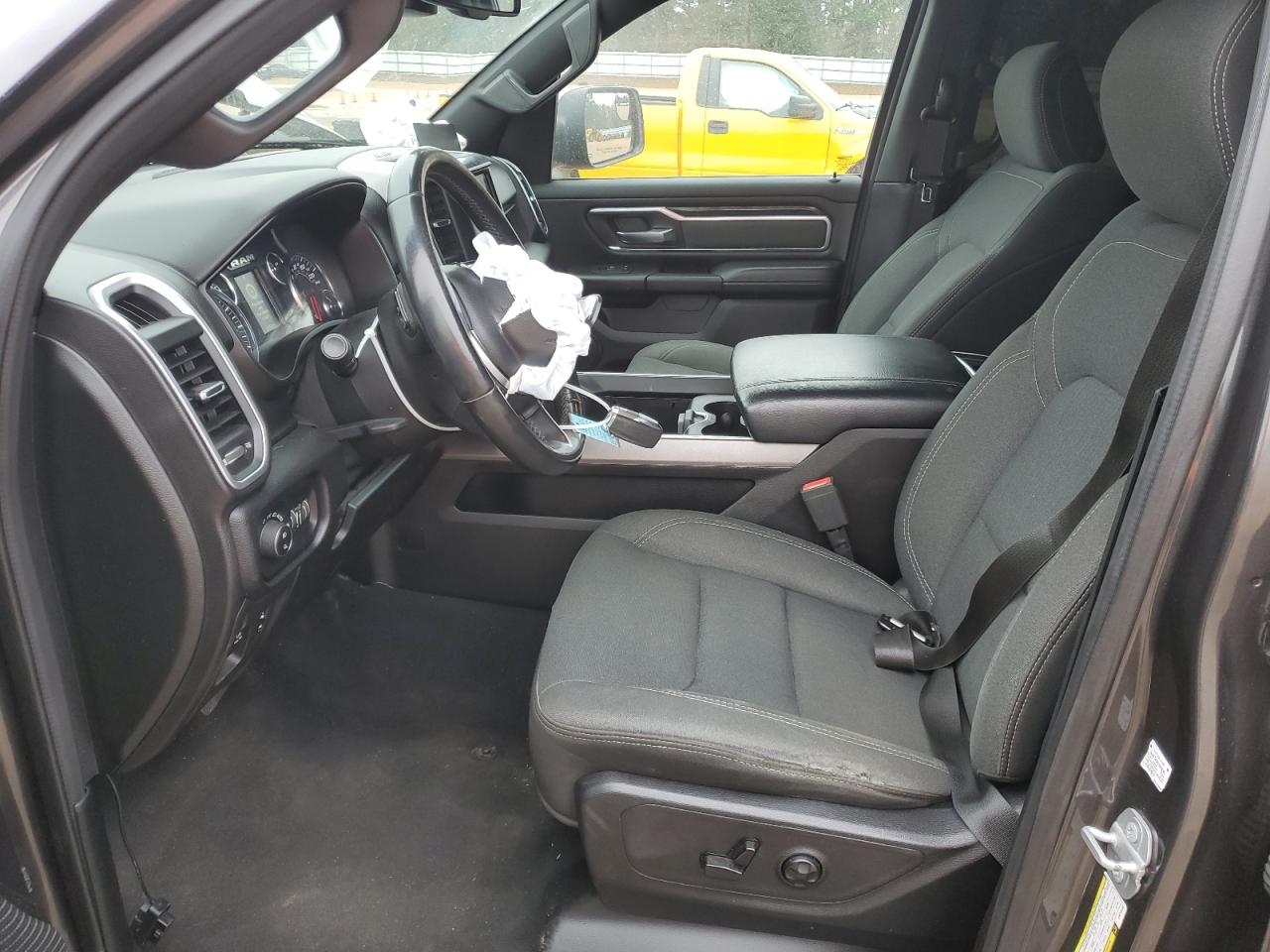 2019 RAM 1500 - Image 7
