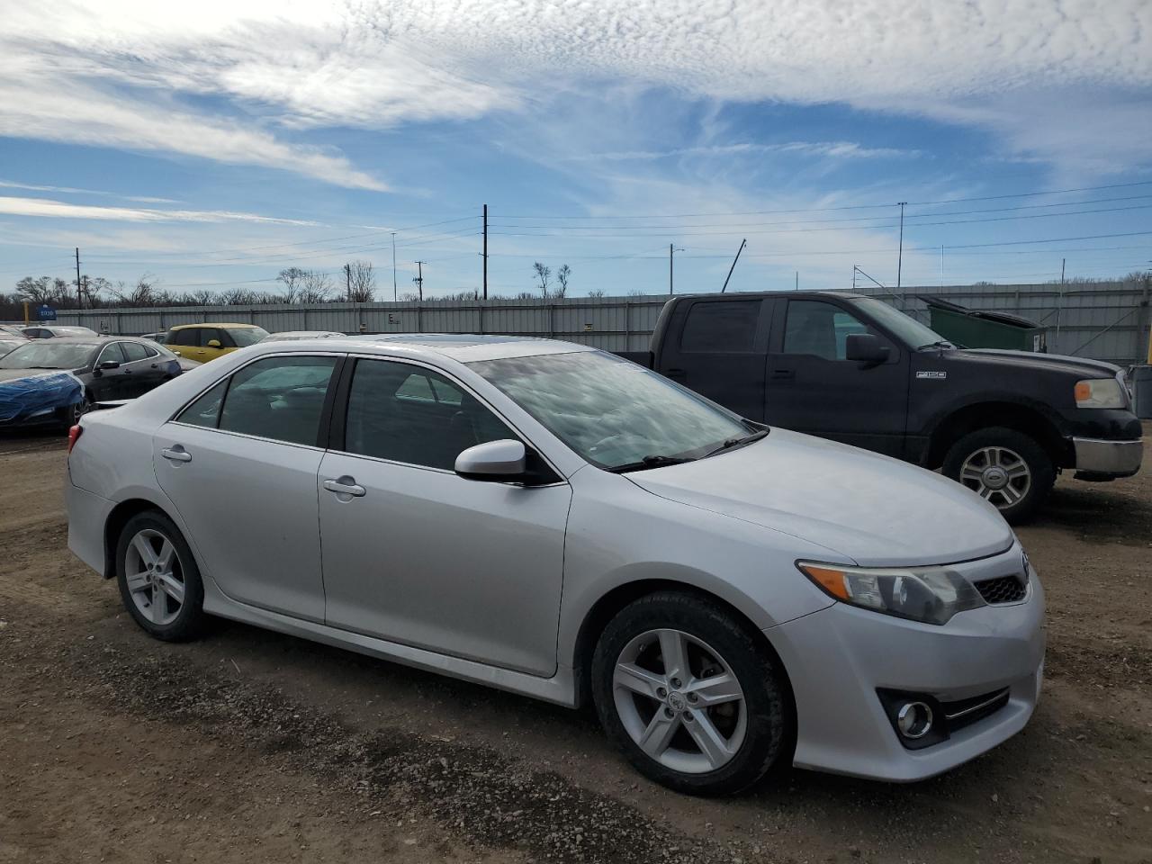 2012 Toyota Camry - Image 4