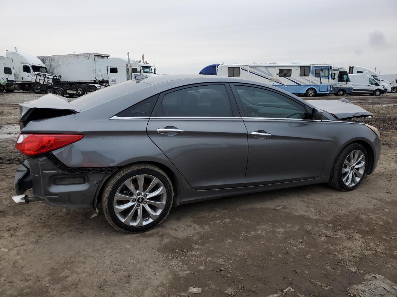 2012 Hyundai Sonata - Image 3