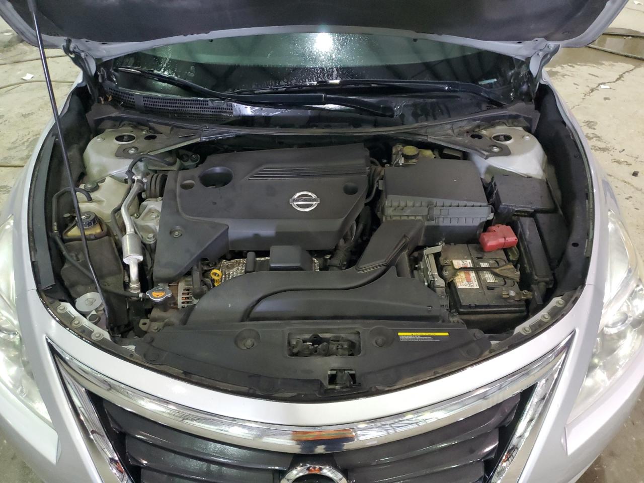 2015 Nissan Altima - Image 11