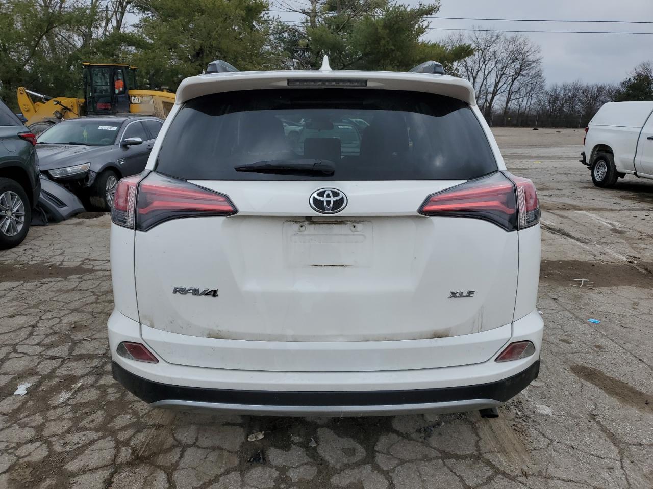 2018 Toyota RAV 4 - Image 6