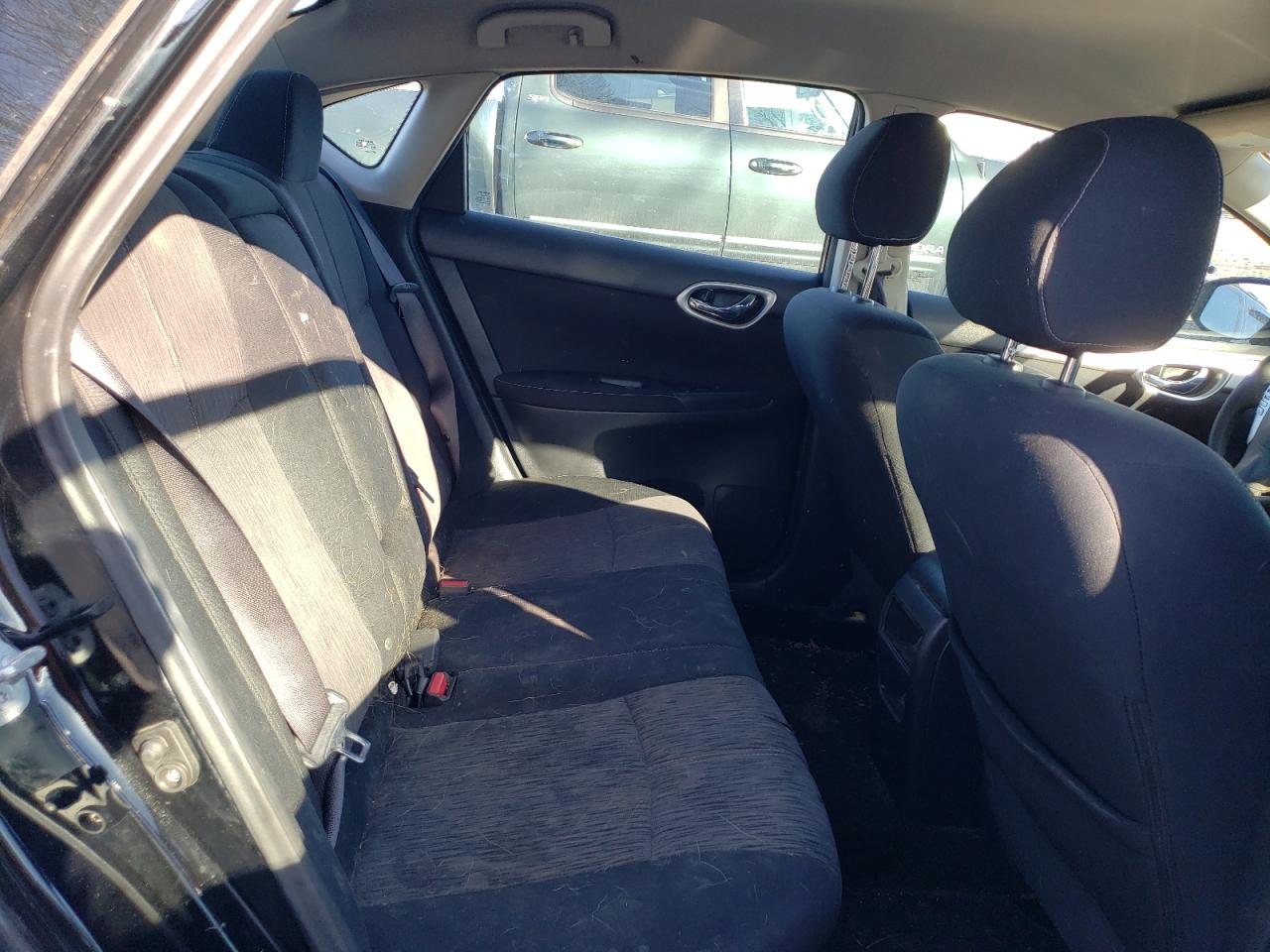 2014 Nissan Sentra - Image 10