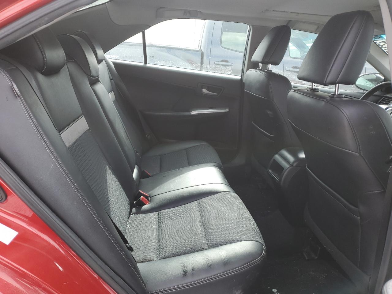 2014 Toyota Camry - Image 10