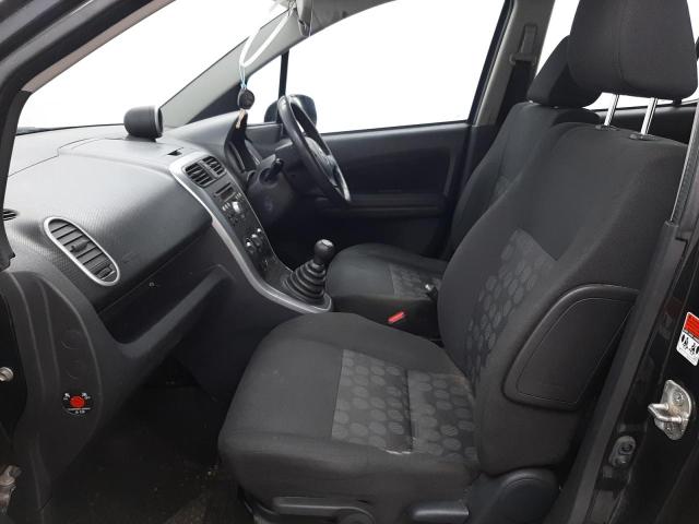 2011 SUZUKI SPLASH GLS