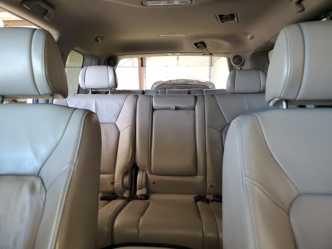 2011 Honda Pilot - Image 10