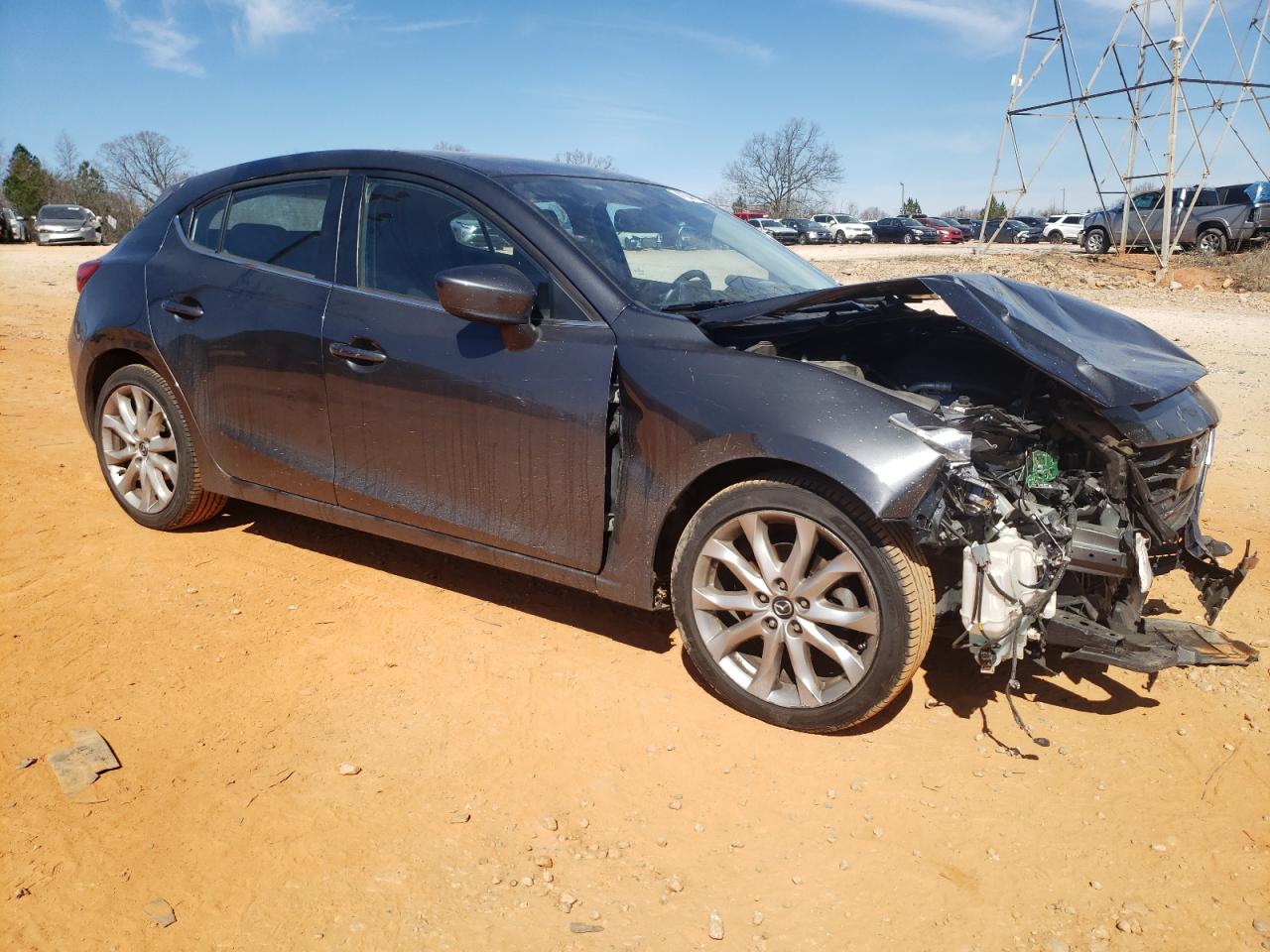 2016 Mazda 3 - Image 4