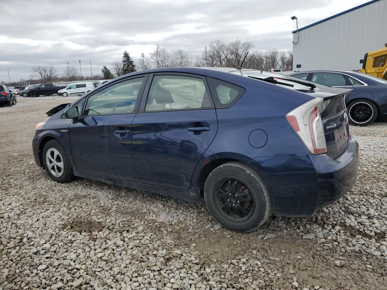 2015 Toyota Prius - Image 2