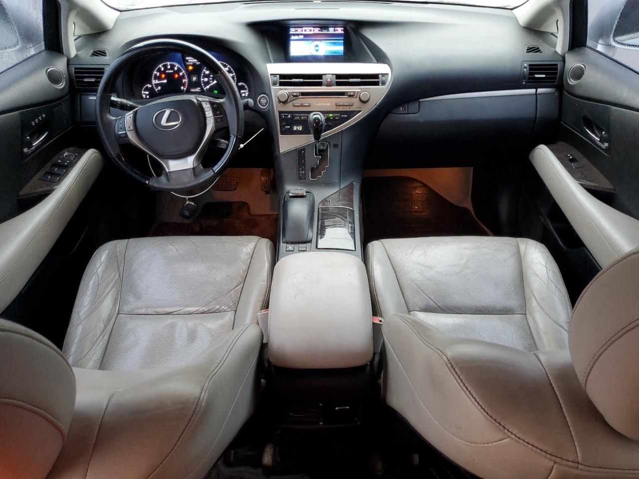 2015 Lexus RX - Image 8
