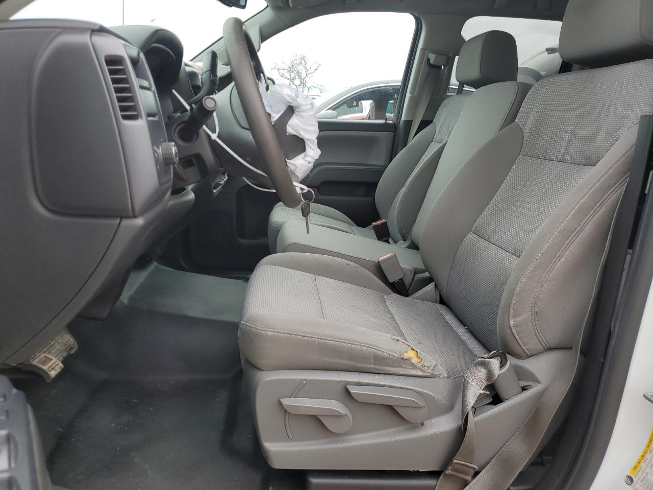 2015 Chevrolet Silverado - Image 7