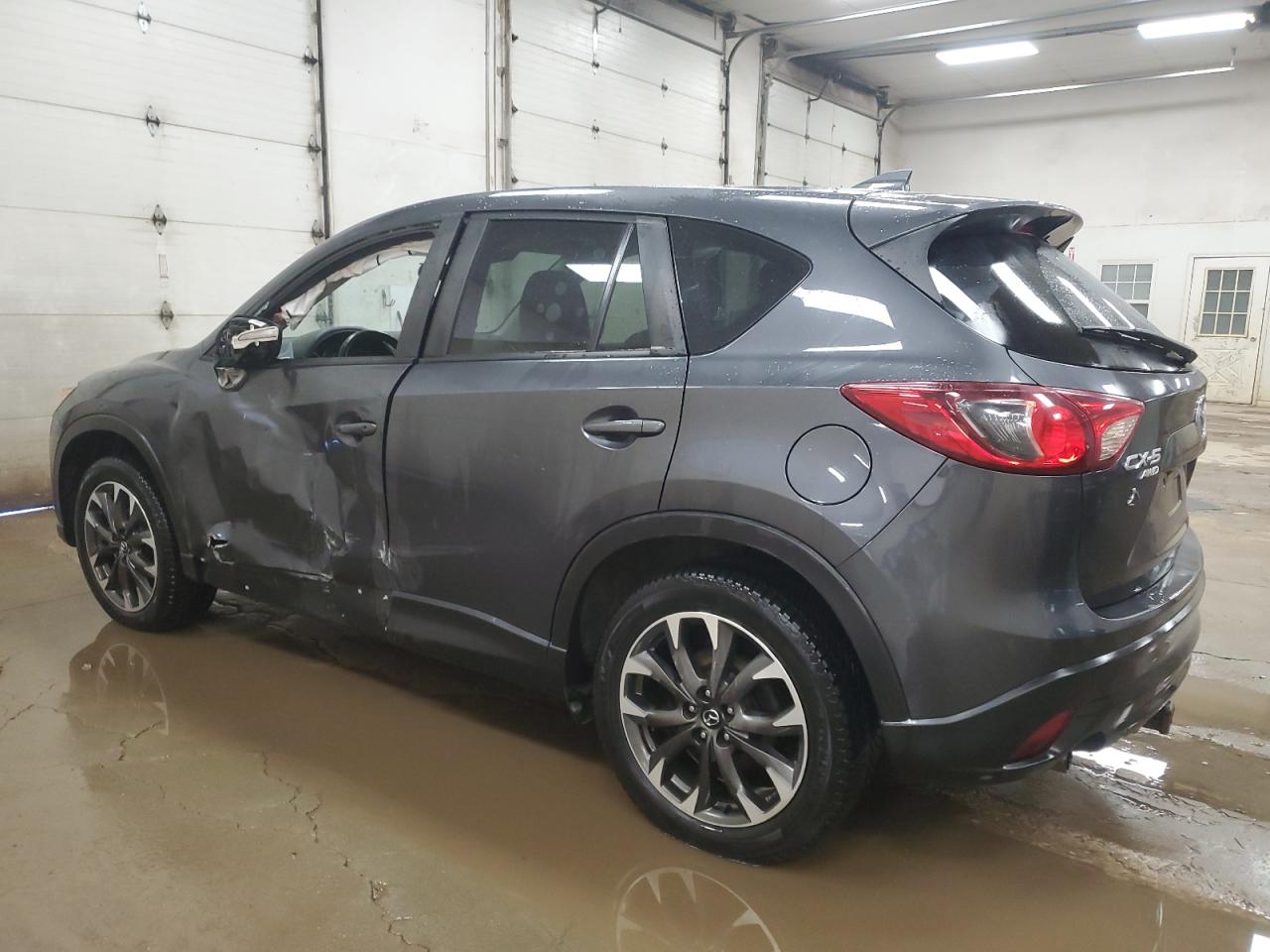 2016 Mazda CX-5 - Image 2
