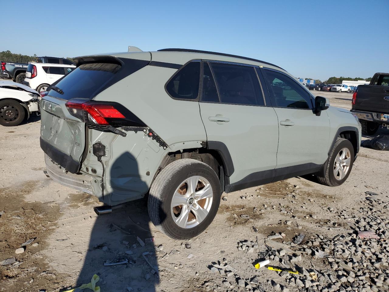 2019 Toyota RAV 4 - Image 3