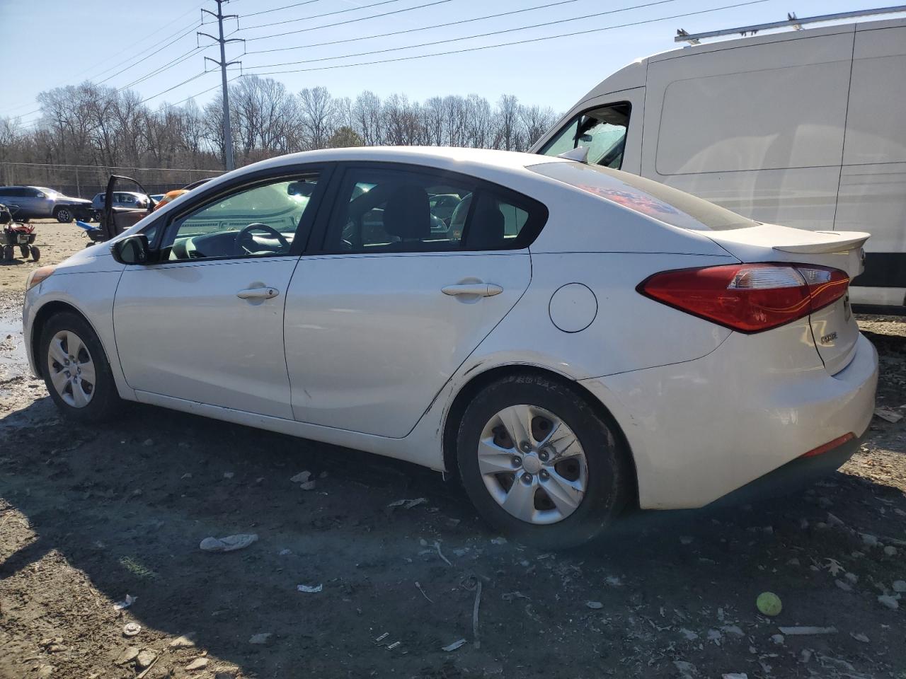 2015 Kia Forte - Image 2