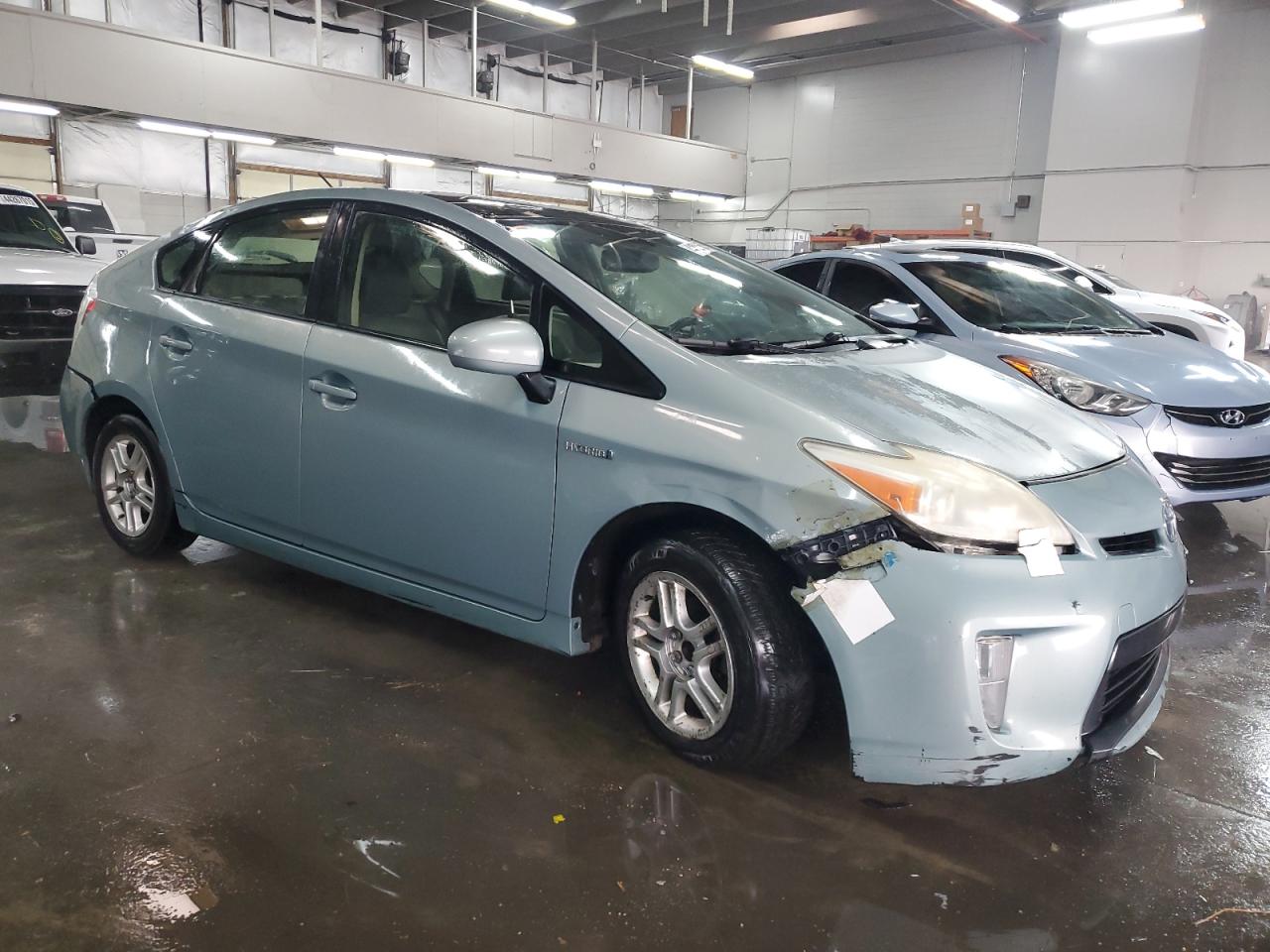 2012 Toyota Prius - Image 4