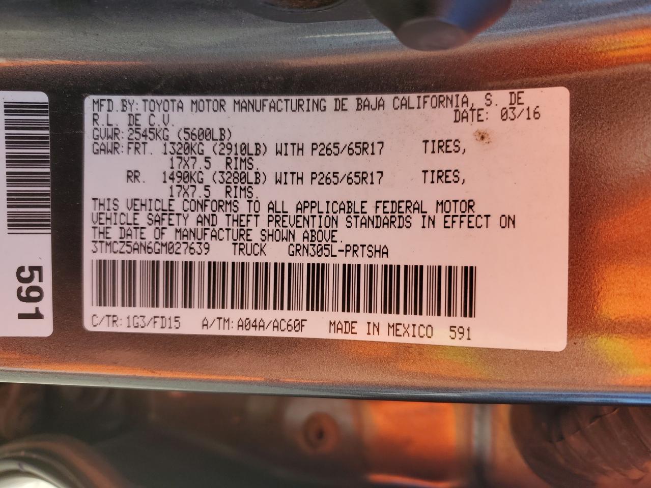 2016 Toyota Tacoma - Image 12