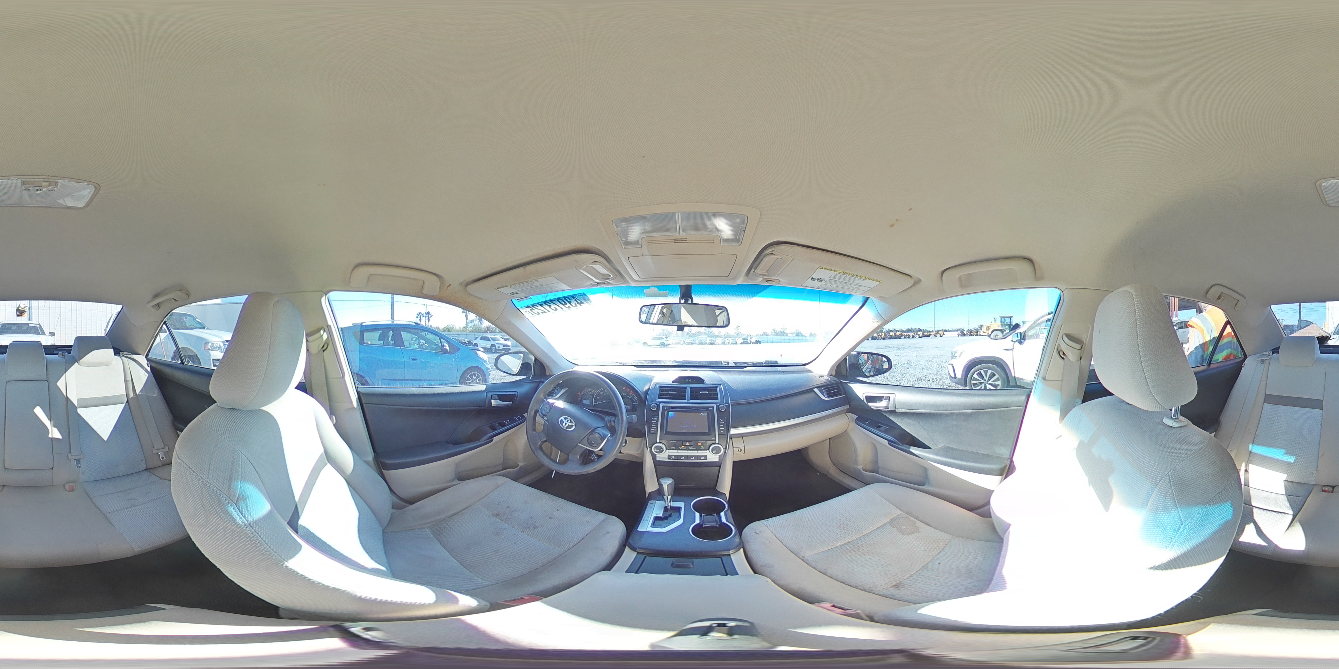 2012 Toyota Camry - Image 15