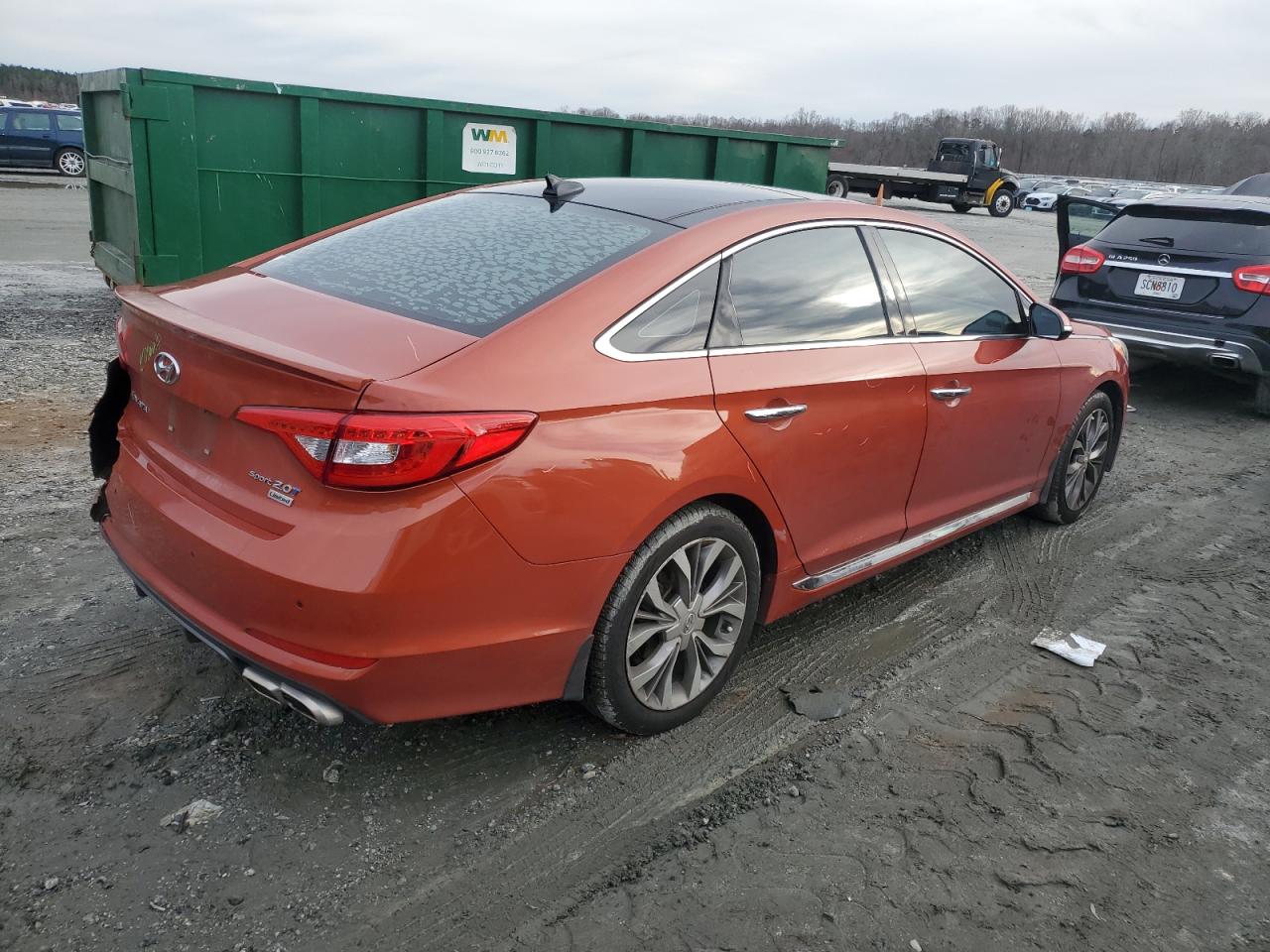 2015 Hyundai Sonata - Image 3