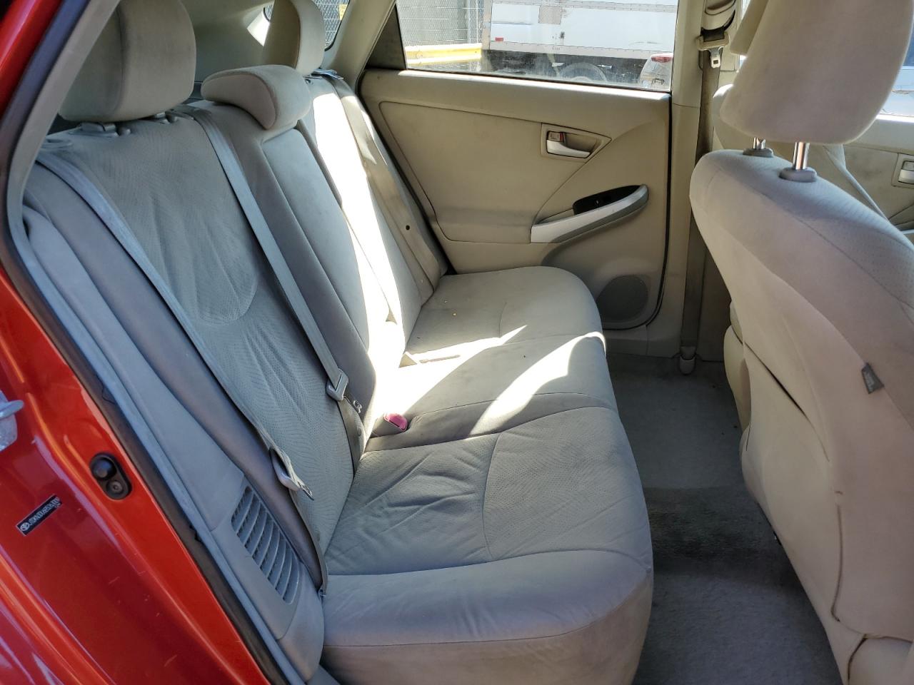 2011 Toyota Prius - Image 10