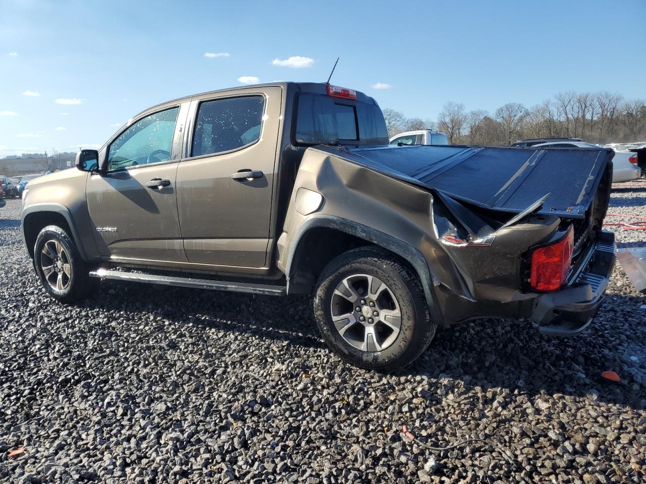 2015 Chevrolet Colorado - Image 2